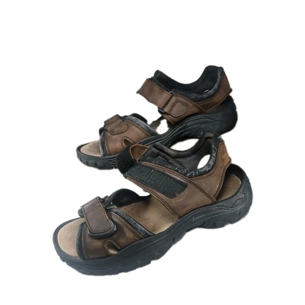 Earth Men's Sz11.5 Brown and Black Sandals Strap